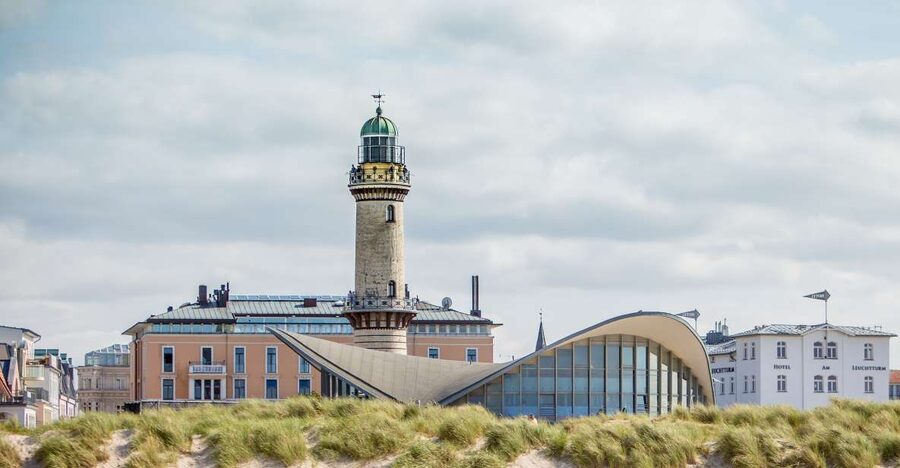Warnemünde: Guided Walking Tour - Old Fishermen’s Alleys and How the Fishing Village Worked