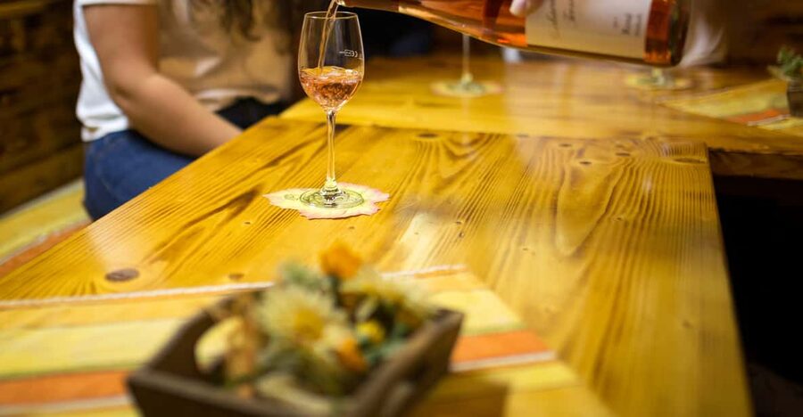 Winetasting with tour through the winery - Inside Weingut Gerhard Trossen, what this 2-hour tour delivers