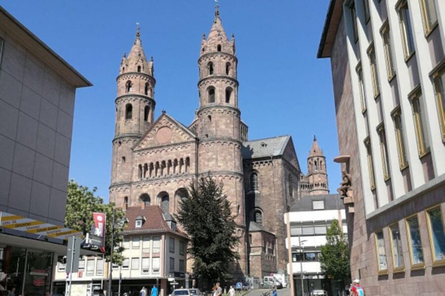 Worms: Historic Walking Tour With Heike - How Heike Turns Medieval Imagery Into Real Meaning