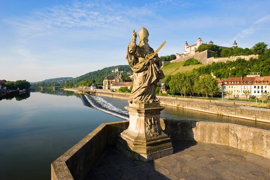 Würzburg: Guided Walking Tour - What you should bring, and how the weather affects your comfort