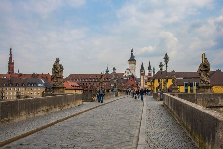 Würzburg: Private Walking Tour With Professional Guide - How this 2-hour Würzburg walk earns its place on your itinerary